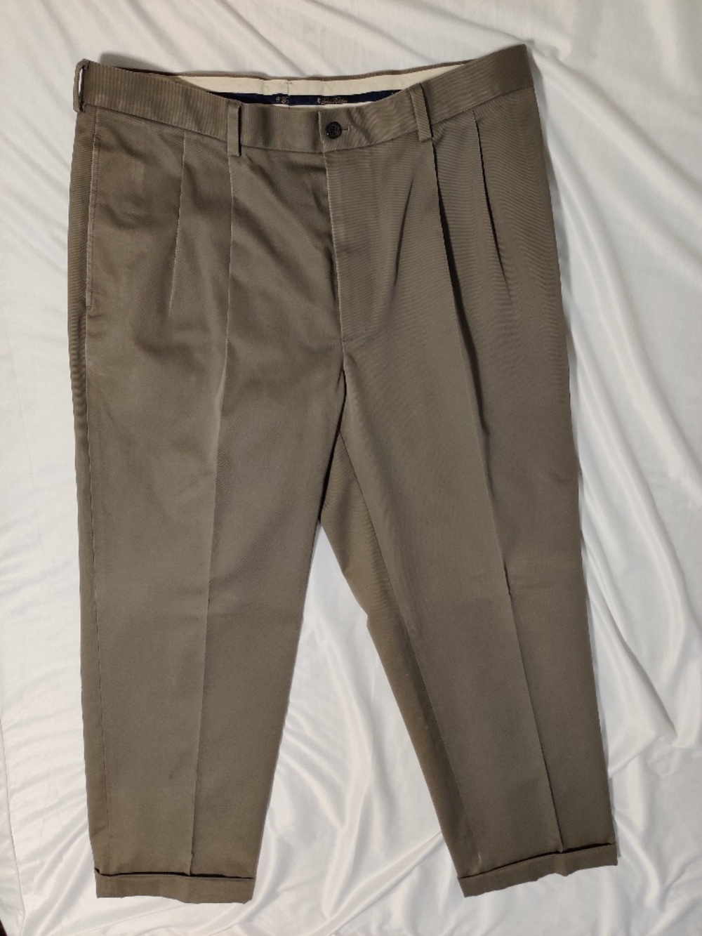 Brooks Brothers W38/L32 Khaki Chino
